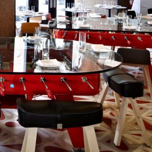 mesa-comedor para área de entretenimiento RS#2 DINING TABLE by RS Barcelona