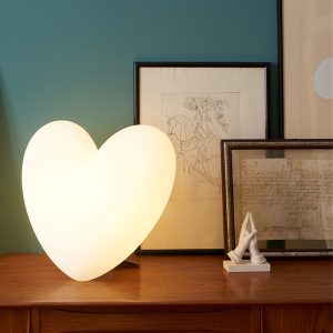 Lámpara en forma de corazón Love by Slide | Communita