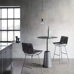 Taburete elegante y minimalista  NEIL TWIST STOOL by MDF Italia