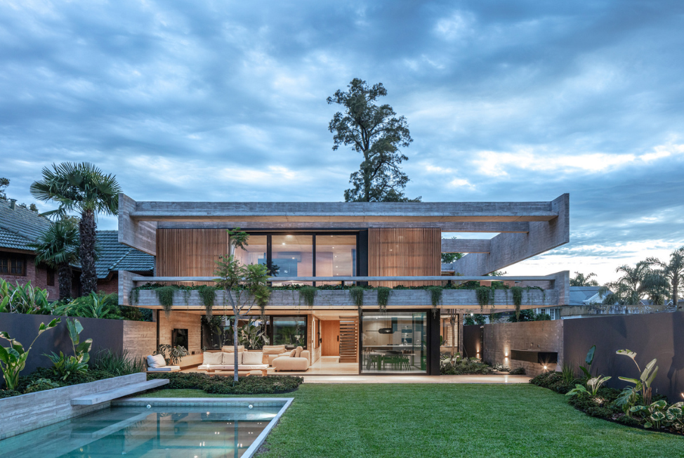 Casa Machado: Diseño y Funcionalidad en Castelar