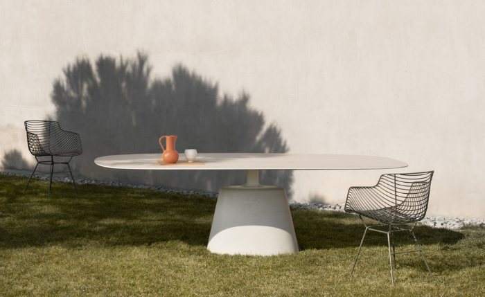 "Rock Table Maxi – Donde la grandeza encuentra su espacio"